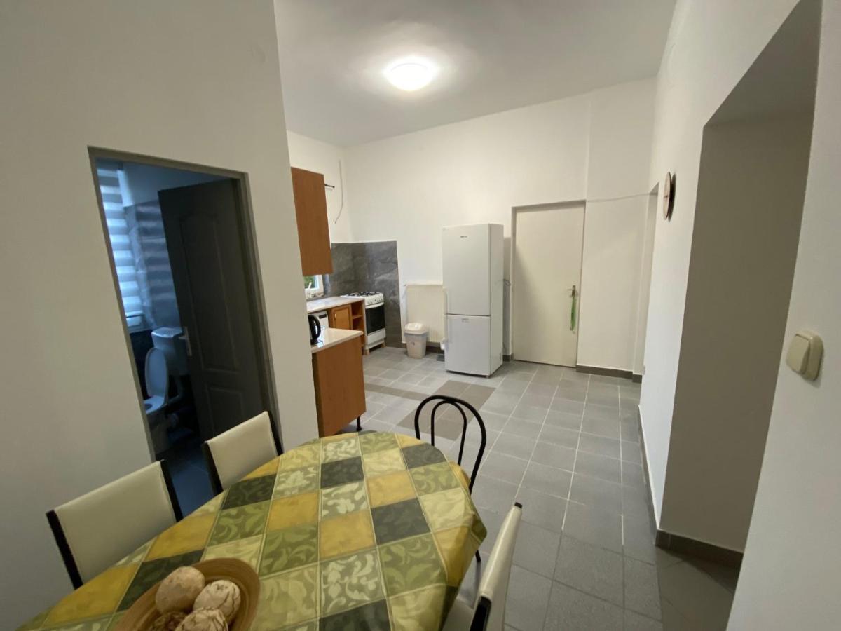 Tocc Apartman Gyál Exteriér fotografie