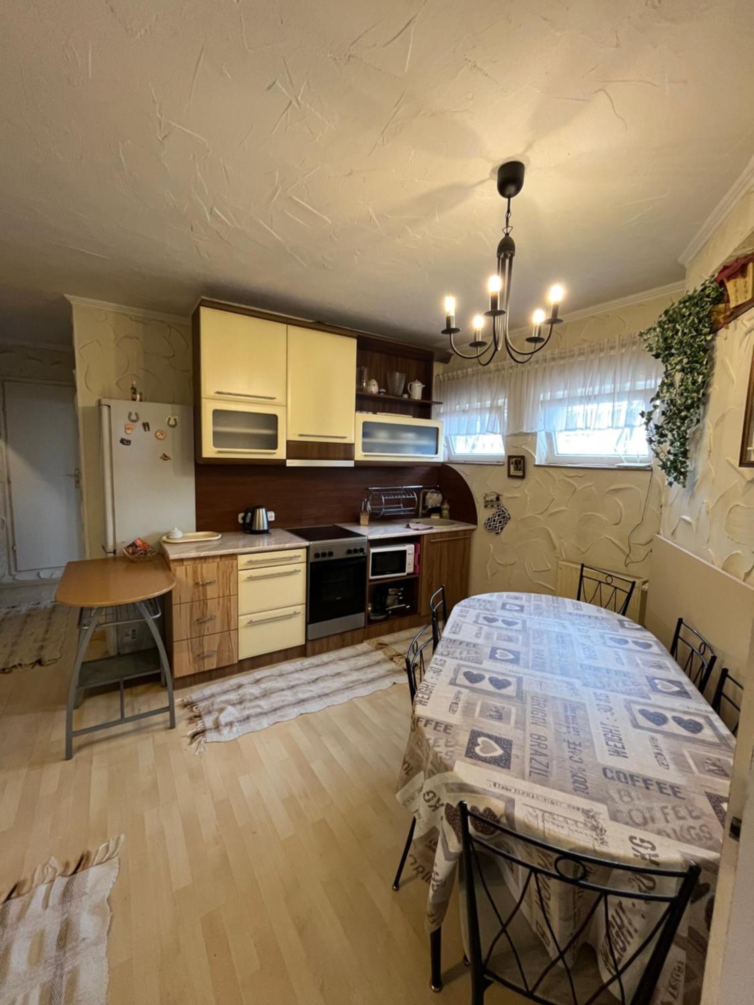 Tocc Apartman Gyál Exteriér fotografie