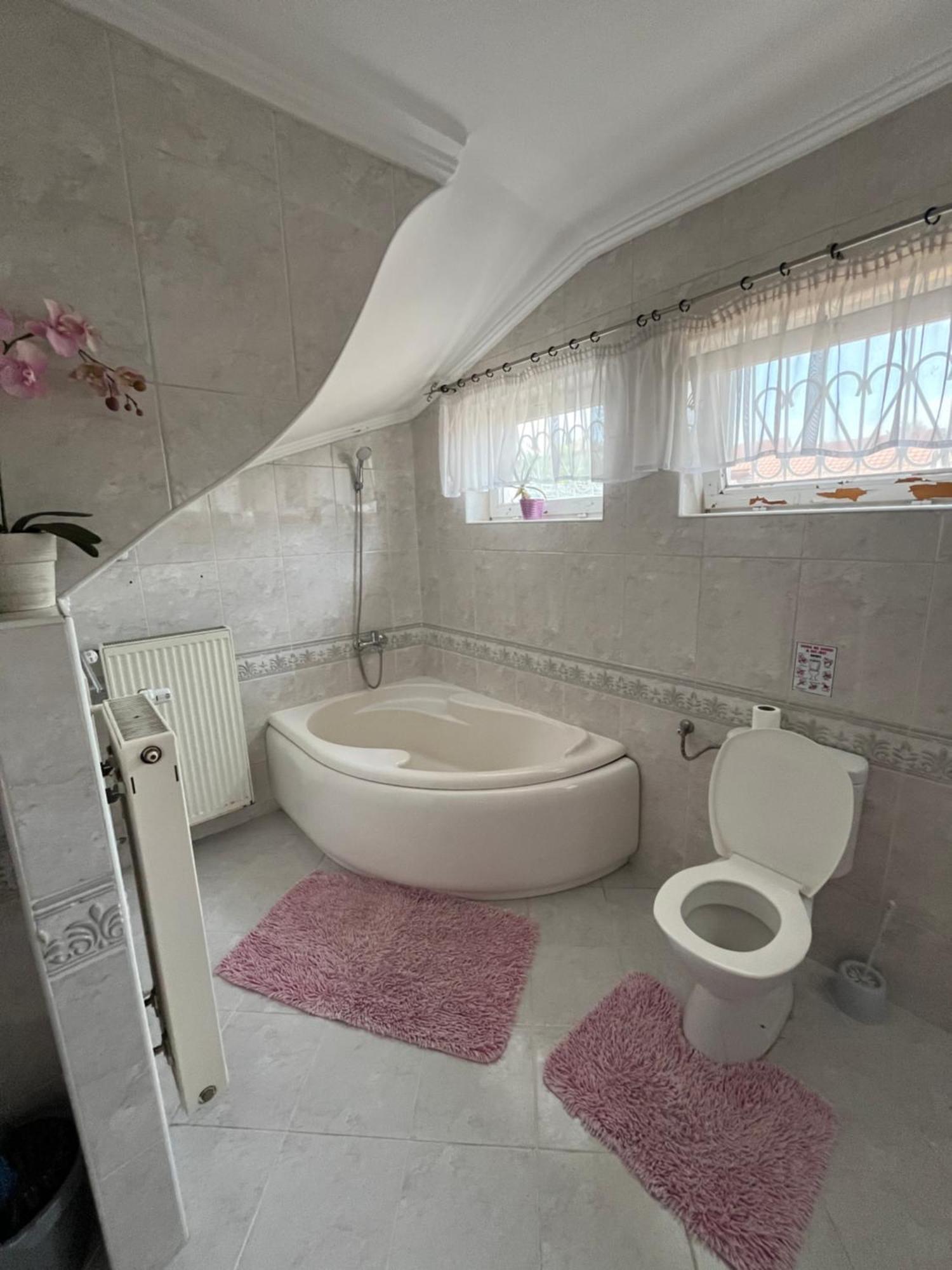 Tocc Apartman Gyál Exteriér fotografie